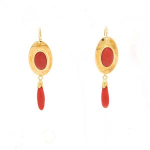 Orecchini oro e corallo