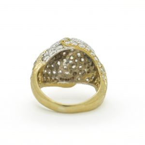 Anello in oro giallo e bianco con diamanti ct 3,00 - immagine 3