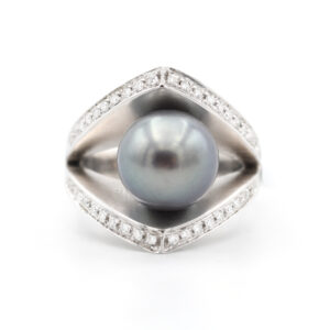 Anello Salvini in Oro Bianco 18 Carati con Perla di Tahiti e Diamanti