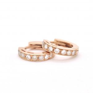 Orecchini CERCHIO in oro rosa con diamanti
