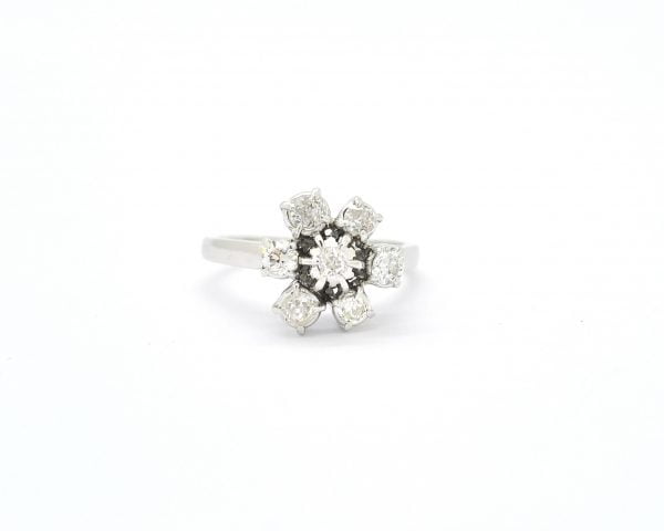 Anello in oro bianco con diamanti ct 0,50 taglio vecchia Europa