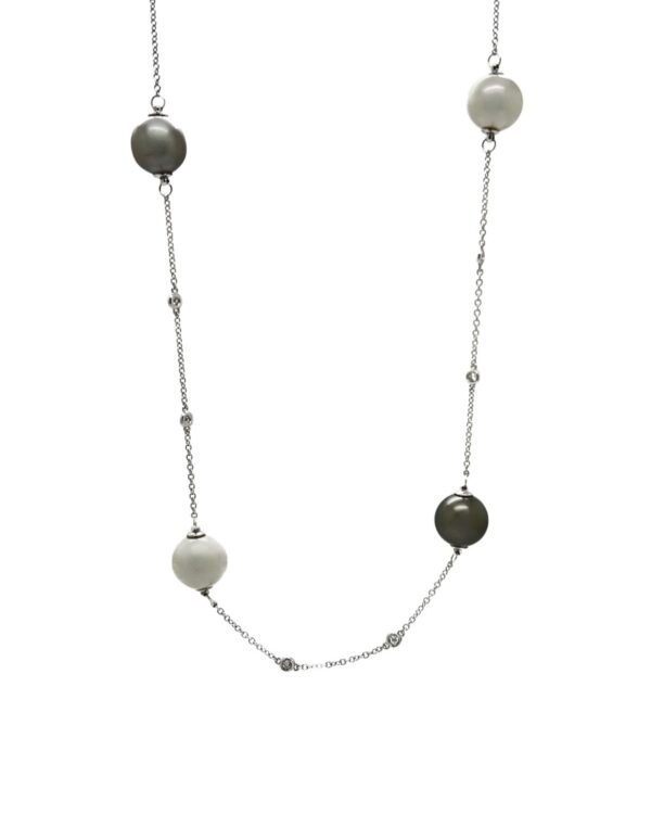 Collana con perle Australia e diamanti