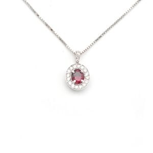 Collana in oro bianco con rubino ct 0,45 taglio ovale e diamanti naturali